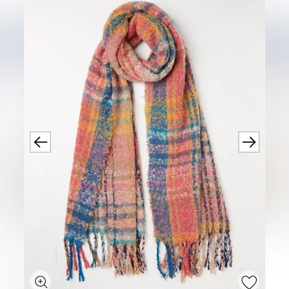 FATFACE Polly Check Scarf - Picture 2 of 8